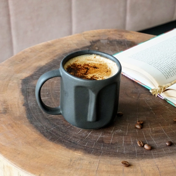 Face Coffee Mug (Single) - Black, 200ml