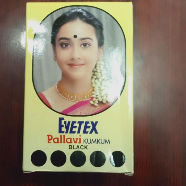 10 Eyetex Pallavi Black