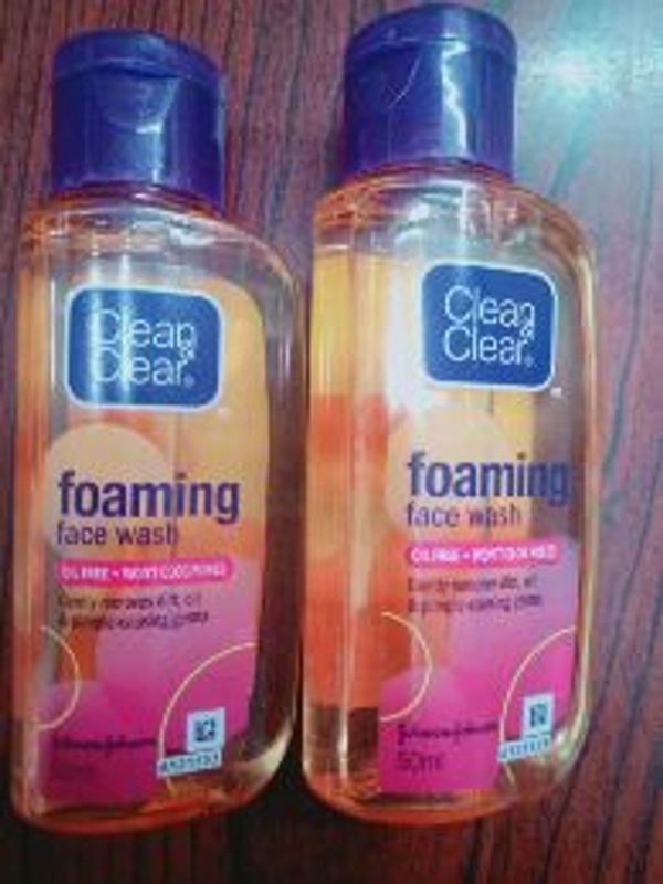 95 . Clean & Clear Facial Wash 50ml