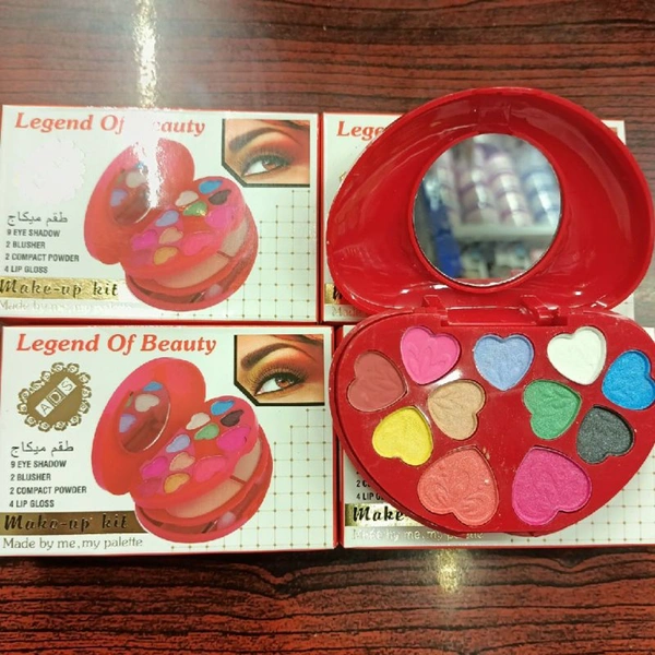 A8869 Make._Up Kit