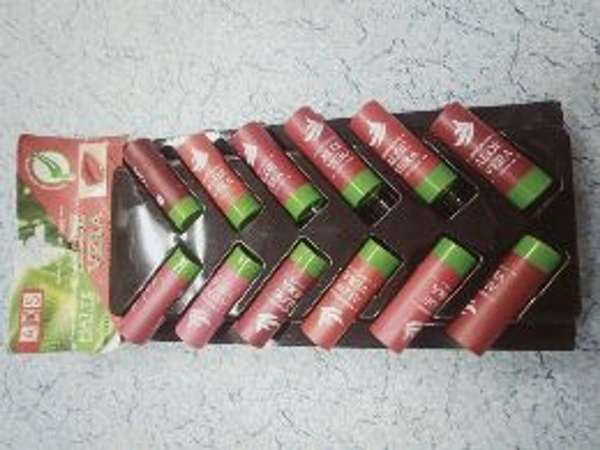 A.d.s Matt Lip Stike