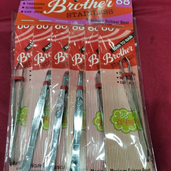 Brother Eyebrows Plucker