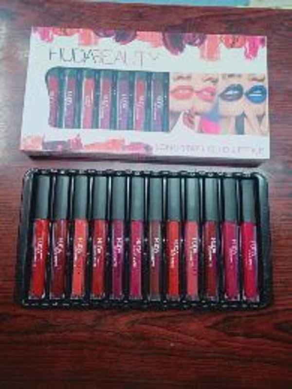Huda Beauty Liquid Lipstick