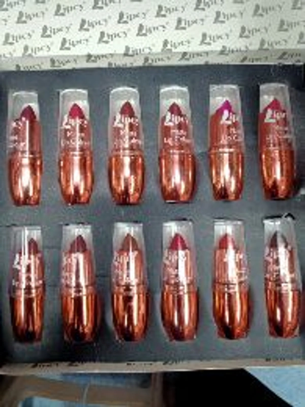 Lipcy Matt  Lip Stike