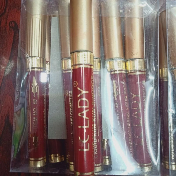 Rooplady Liquid Sindoori Red