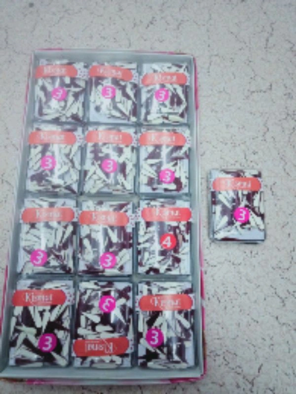 St Mr 3 box Bindi