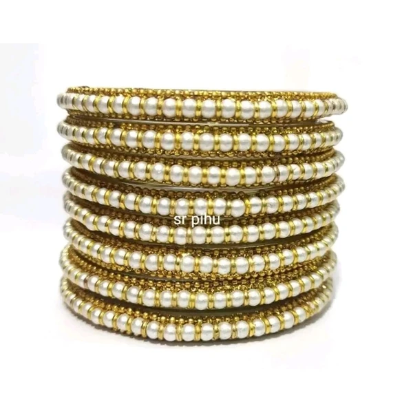 WHITE BOLL GLASS BANGLE 8PS