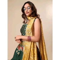 LWomen's Green Lehengas
