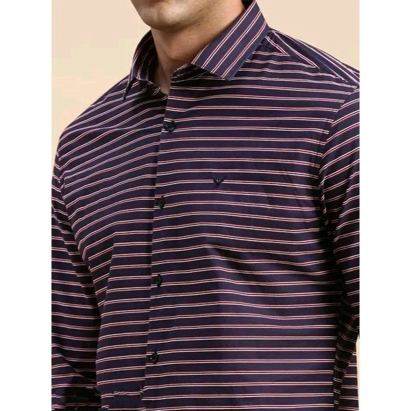 Men's Solid Regular Spread Collar Purple Shirts - Purple, M