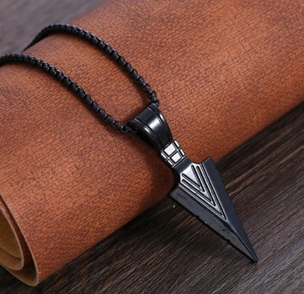 Zayraaa zayraa Stunning Trendy Black Arrow Pendant For Boys/Men| Stylish Pendant Rhodium Metallic 