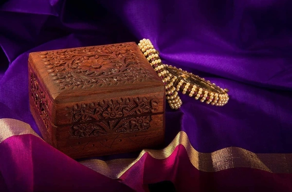 UMAAS Unique Wooden Handicrafts® Handmade Wooden Jewellery Box for Women Jewel Organizer Square Elephant Décor 4x4 inch(Gift for raksha bandhan)