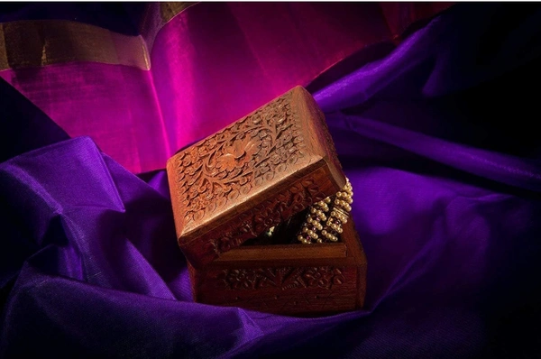 UMAAS Unique Wooden Handicrafts® Handmade Wooden Jewellery Box for Women Jewel Organizer Square Elephant Décor 4x4 inch(Gift for raksha bandhan)