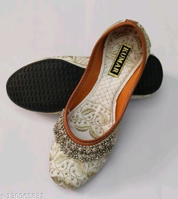 Fabulous Women Juttis PCENF5350 & Mojaris*Material: PVCSole Material: RubberPattern: PrintedFastening & Back Detail: Slip-OnNet Quantity (N): 1Sizes: IND-3, IND-4, IND-5, IND-6, IND-7, IND-8, IND-9Dispatch: 1 Day*Proof of Safe Delivery! Click to know on Safety Standards of Delivery Partners- https://ltl.sh/y_nZrAV3 - 7
