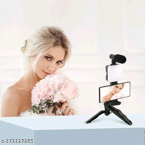 Photo & Video Kits Light PCENF5371 *Warranty Period: 1 MonthWarranty Type: Not ApplicableDispatch: 2 Days*Proof of Safe Delivery! Click to know on Safety Standards of Delivery Partners- https://ltl.sh/y_nZrAV3