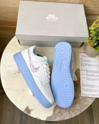 NIKE AIRFORCE BE KIND & HYDROGEN