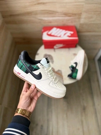 NIKE AIRFORCE ONE BURBERRY