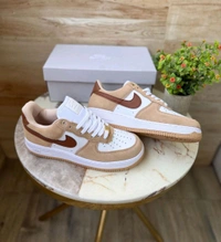 NIKE AIRFORCE VACHETTA