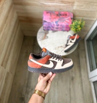 NIKE SB DUNK 2023 RED PANDA