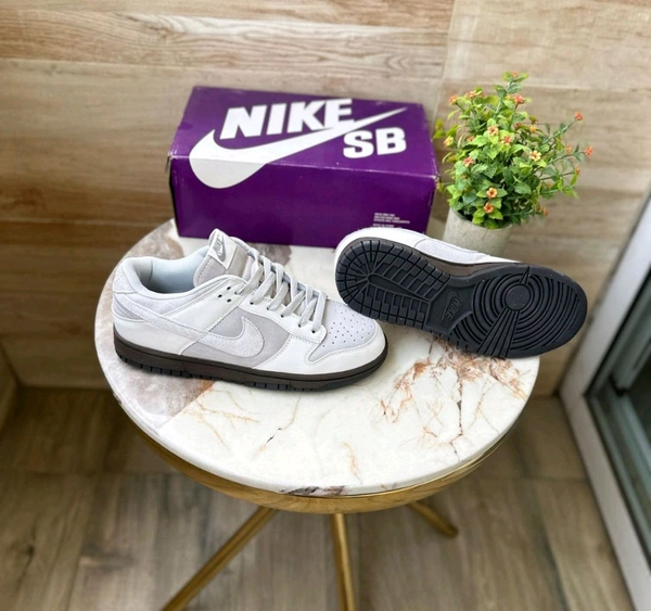 NIKE SB DUNK IRONSTONE