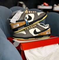 NIKE SB DUNK PANDAPRANK