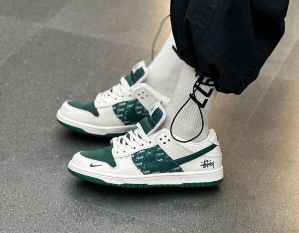 NIKE SB DUNK STUSSY WHITE DARK GREEN - 45, 8