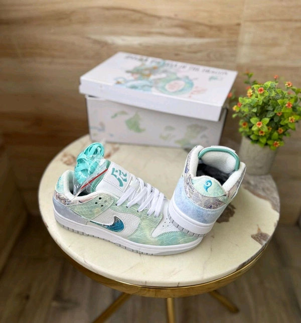 NIKE SB DUNK CHINESE DRAGON - 42