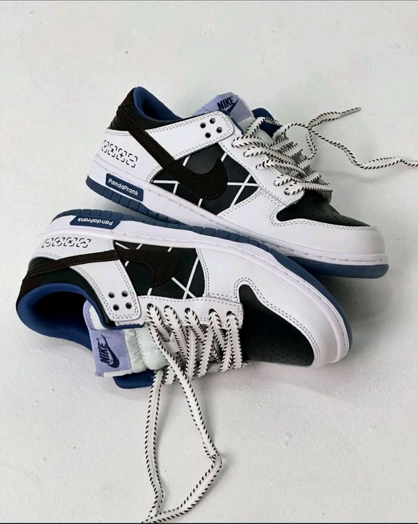 NIKE SB DUNK PANDAPRANK - 44