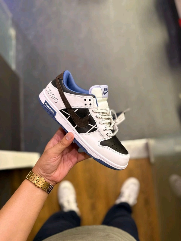 NIKE SB DUNK PANDAPRANK - 44