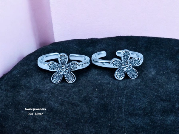 Silver Fancy Stone Bichiya - 3.94