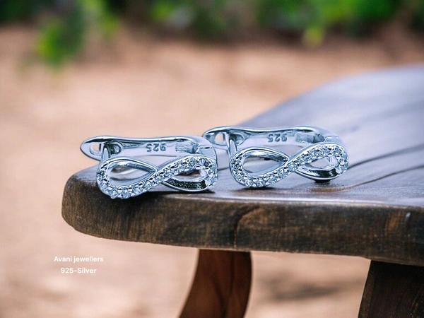 Silver Italian Fancy Earrings - 2.28