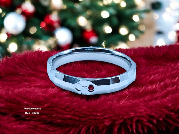 Silver Gents Bands - 3.87, 28