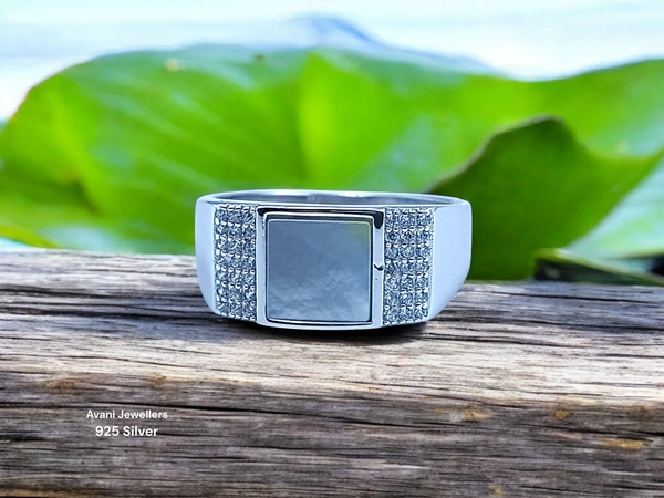 Silver Gents Fancy Rings - 5.83, 25