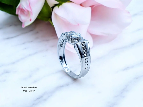 Silver Gents Fancy Rings - 2.5, 18