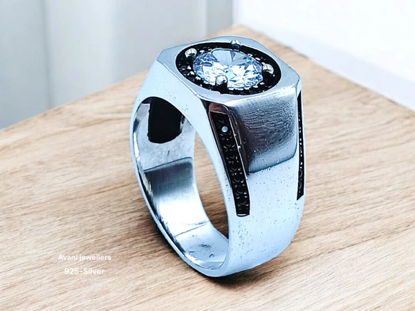 Silver Gents Fancy Rings - 26, 9.31