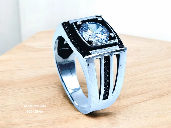 Silver Gents Fancy Rings - 8.32, 25