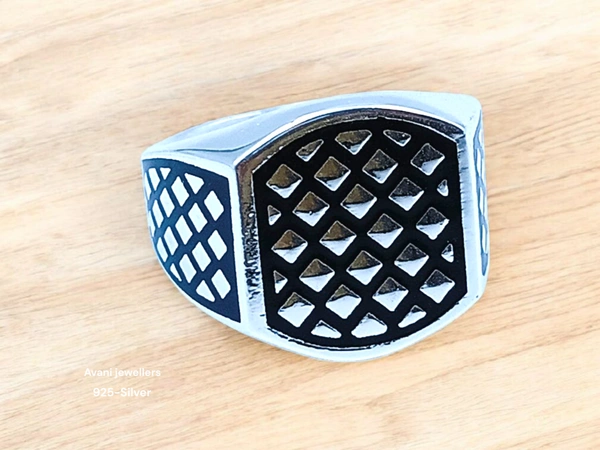 Silver Gents Plain Ring - 21, 5.49