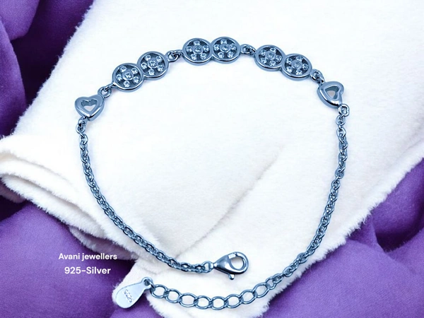 Silver Ladies Fancy Bracelet - 7.5 INCH, 4.73