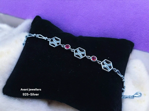 Silver Ladies Fancy Bracelet - 7.5 INCH, 6.95