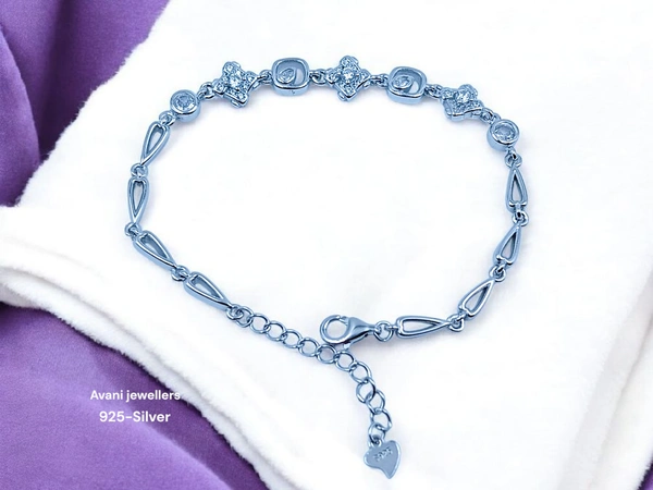 Silver Ladies Fancy Bracelet - 8 INCH, 7.1