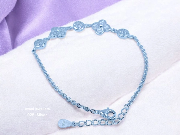 Silver Ladies Fancy Bracelet - 7.5 INCH, 5.55