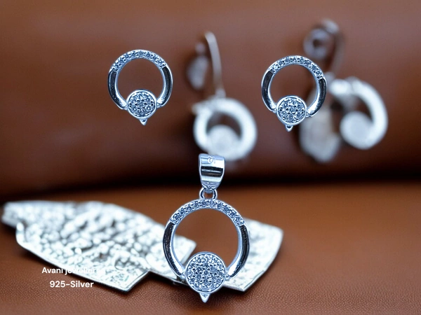 Silver Italian Fancy Pendant Set - 2.89