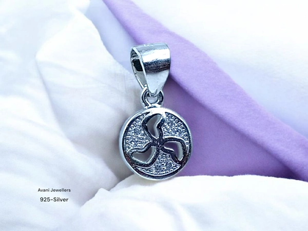 Silver Ladies Fancy Pendant - 1.08