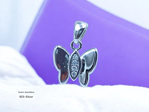 Silver Ladies Fancy Pendant - 1.07