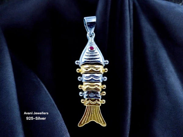 Silver Ladies Fancy Pendant - 2.92