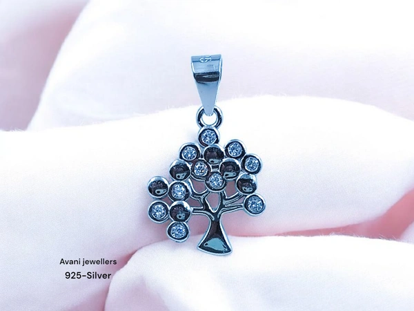 Silver Ladies Fancy Pendant - 1.41