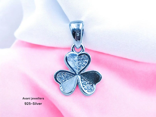 Silver Ladies Fancy Pendant - 1.19