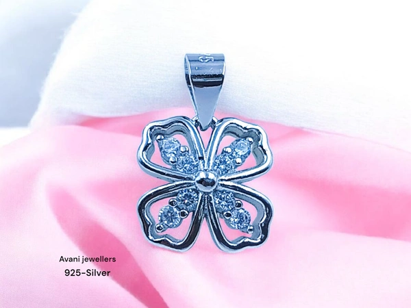 Silver Ladies Fancy Pendant - 1.34
