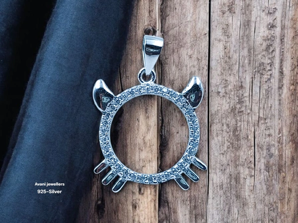 Silver Ladies Fancy Pendant - 2.15