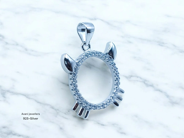 Silver Ladies Fancy Pendant - 2.15