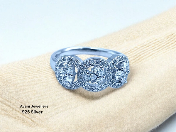 Silver Ladies Fancy Ring - 3.66, 17
